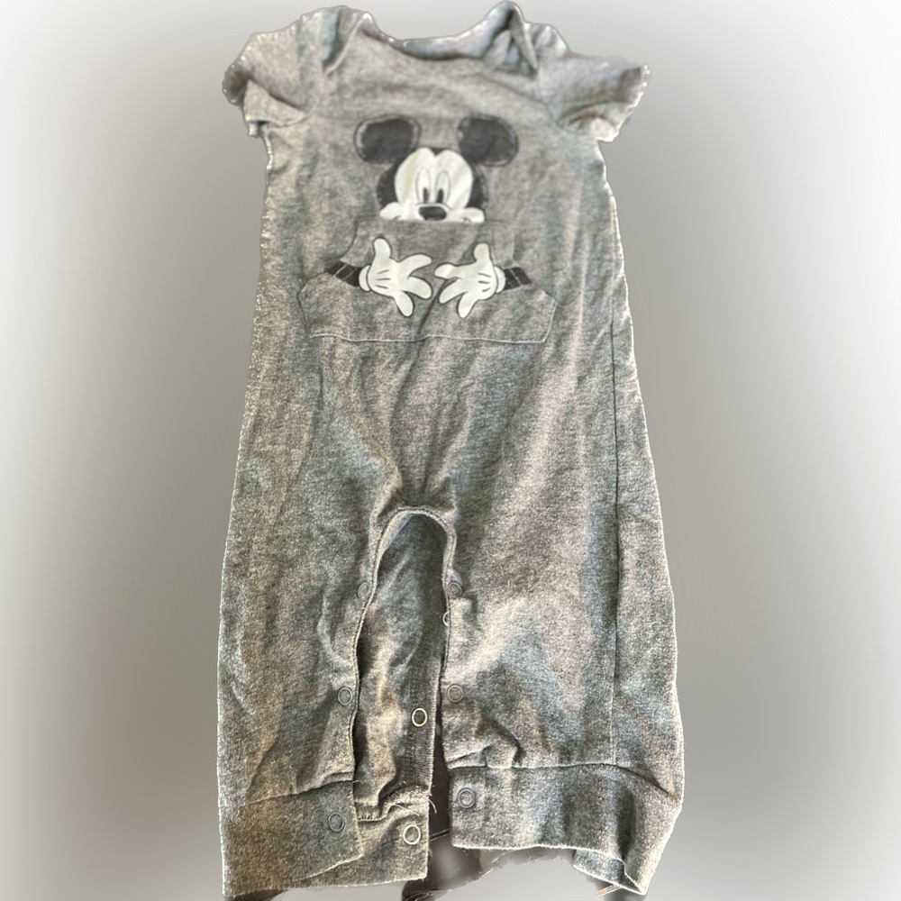 6-9 Month Disney Baby Mickey Bodysuit With Pockets